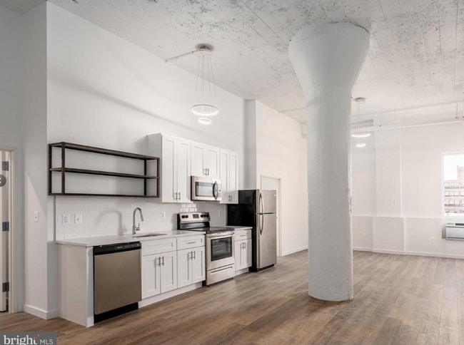 Building Photo - 1201 Jackson St