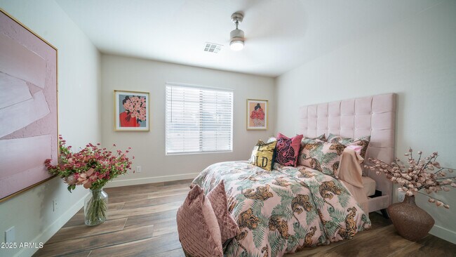 Building Photo - 15310 E Vía Del Palo