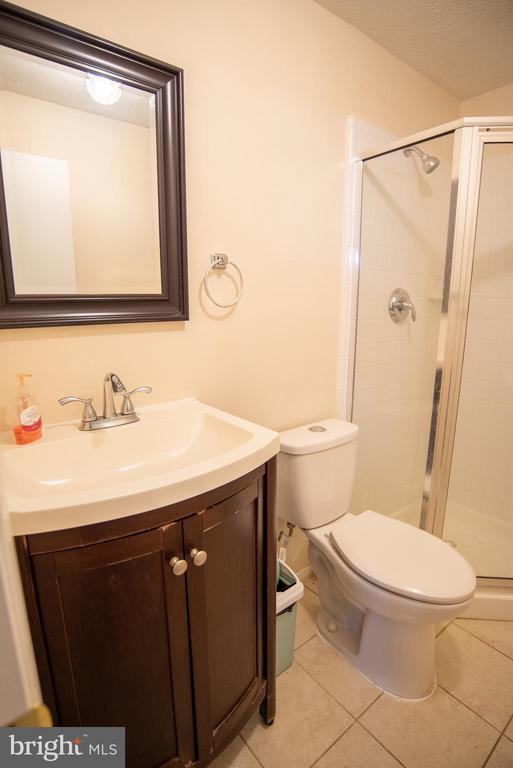 Building Photo - 10038 Chatelaine Cir