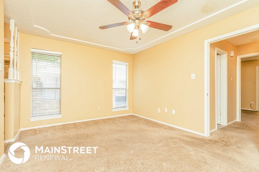 Building Photo - 3410 Dovecreek Dr
