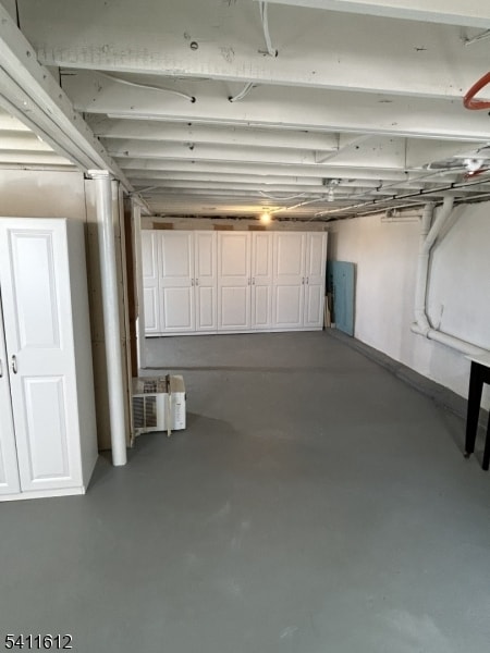 Building Photo - 70 Suters Ln