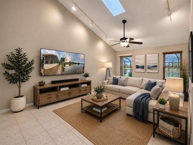 Building Photo - 2245 Springrain Dr