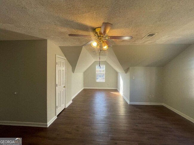 Building Photo - 6387 Seths Way