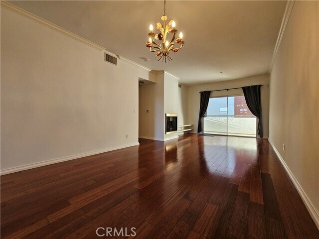 Building Photo - 156 S Oak Knoll Ave