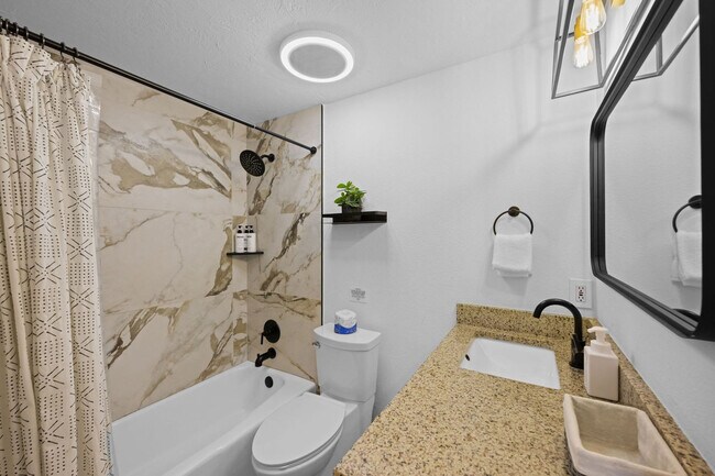 Building Photo - 2229 Alice Rd