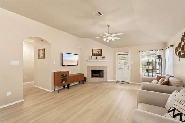 Building Photo - 8022 Atwood Hills Ln