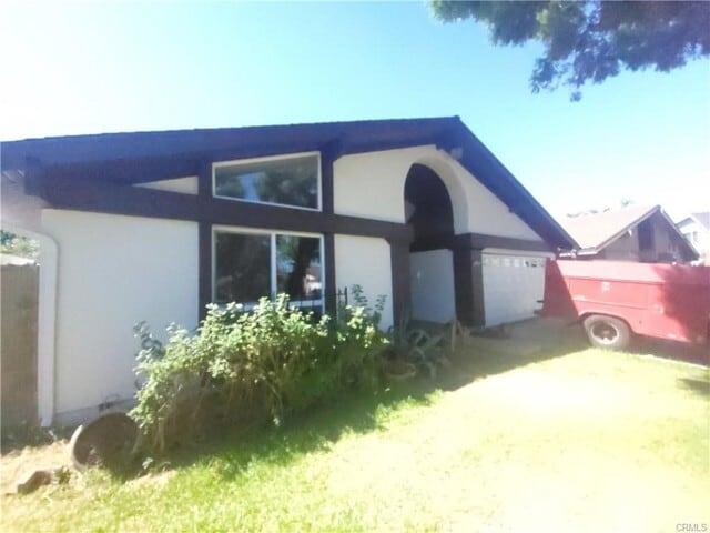 Building Photo - 18534 Laurelbrook Cir