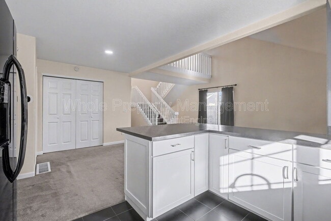 Building Photo - 6502 E 62nd Pl