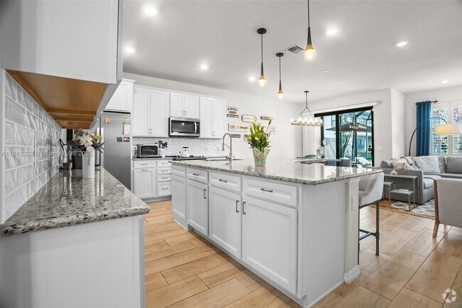 Building Photo - 8239 Tailshot Ct