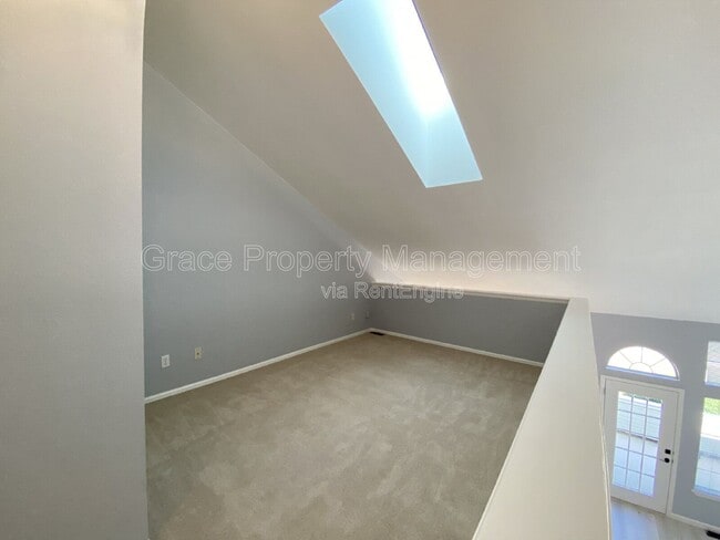 Building Photo - 1210 E 130th Ave