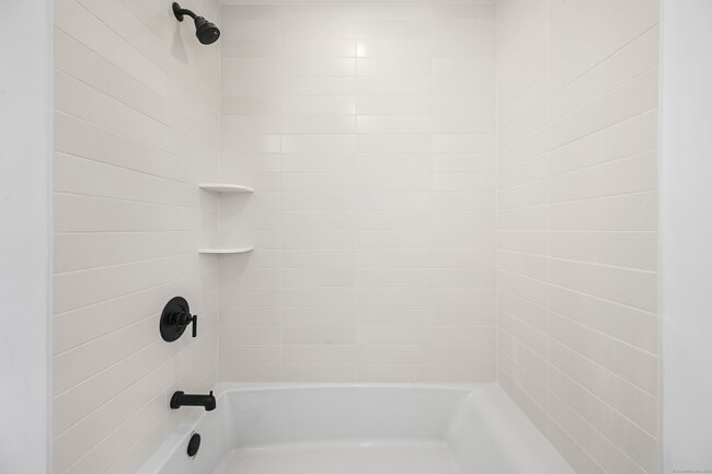 Building Photo - 8 Millard St