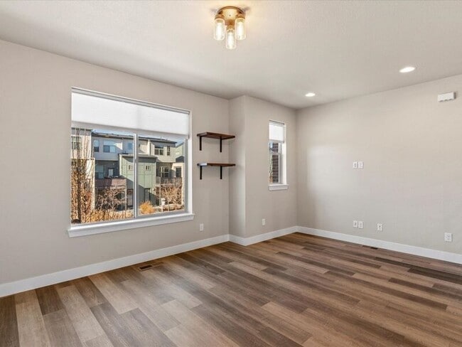 Building Photo - 2504 N Moline St