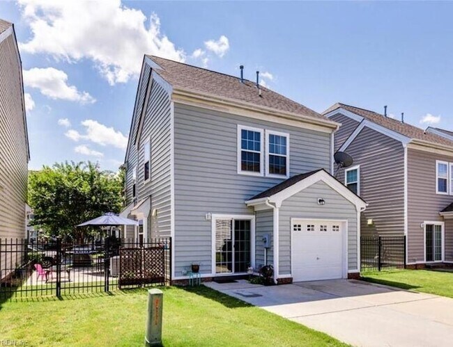 Building Photo - 8233 Lee Hall Ave
