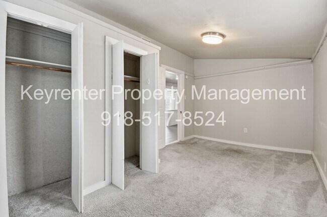 Building Photo - 2 Bed | 1 Bath | Tulsa