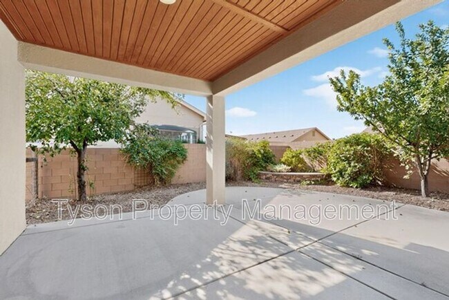 Building Photo - 6412 Sincho Ave