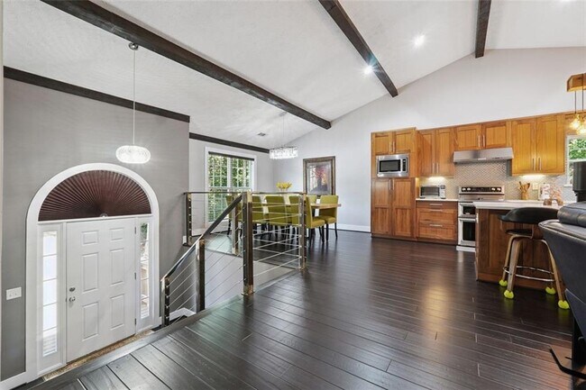 Building Photo - 3941 Pine Gorge Ct NE