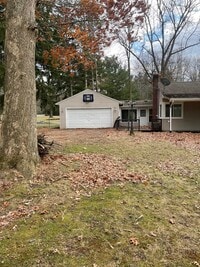 Building Photo - 8986 King Graves Rd NE