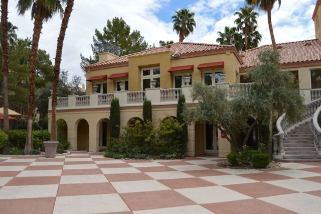 Building Photo - Meridian Luxury Top-Floor Condo with amazing Strip View (Electricity, Gas, and Internet included)