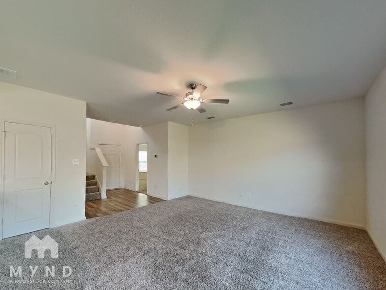 Building Photo - 13638 Logan Pass Dr