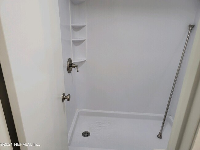 Building Photo - 5553 Greatpine Ln S