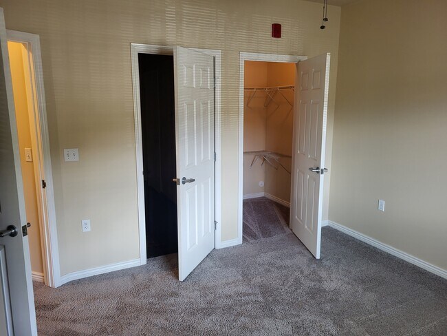 Building Photo - 29057 Hotel Way