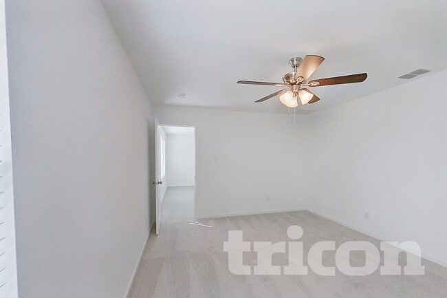 Building Photo - 1637 Baugh St