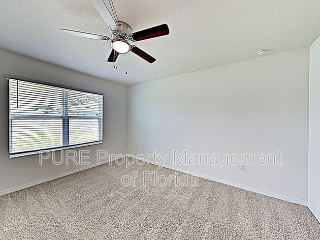 Building Photo - 9734 Pepper Tree Pl