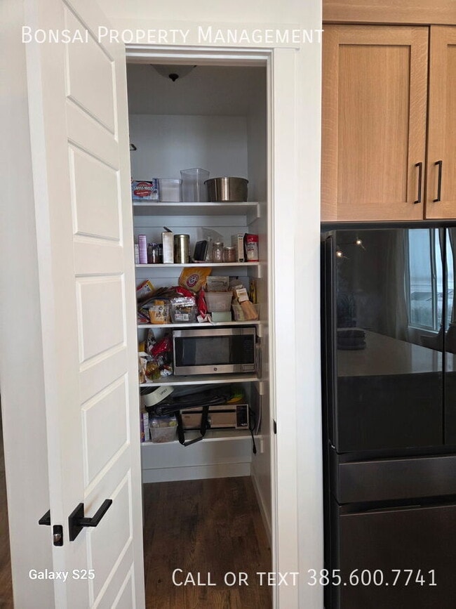 Building Photo - 1486 E Sheps Ridge Rd