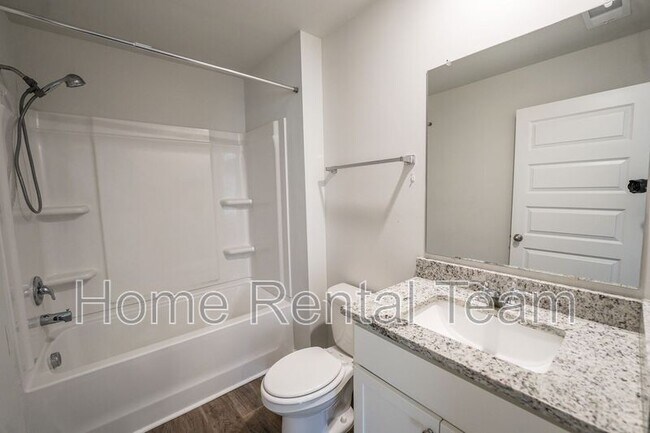 Building Photo - 459 Coconut Dr