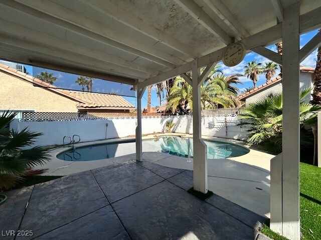 Building Photo - 1360 Recital Way