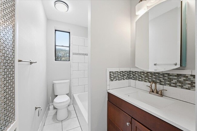 Building Photo - 6035 JFK Blvd E