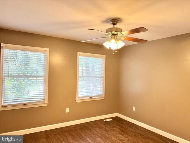 Building Photo - 3302 Aquia Dr