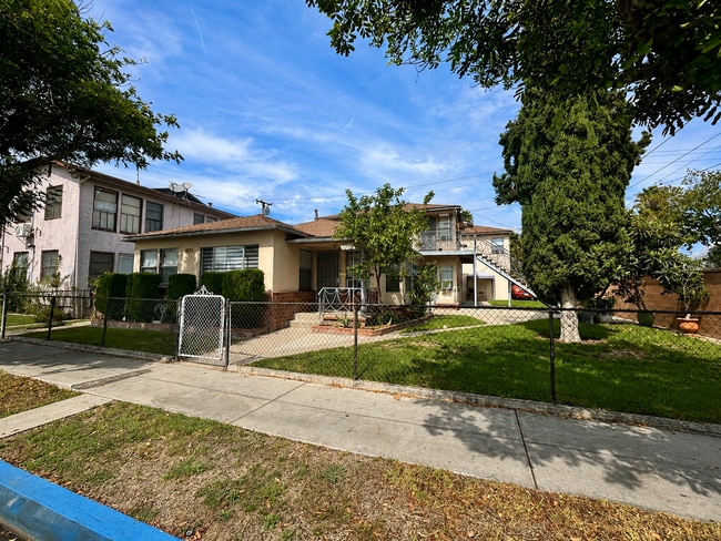 Building Photo - Move In Ready, Find Your New Home Today