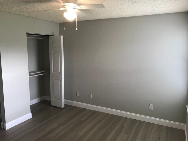 Building Photo - 3716 Idlebrook Cir