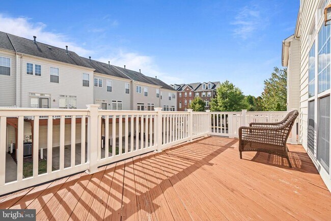 Building Photo - 2229 Potomac Club Pkwy