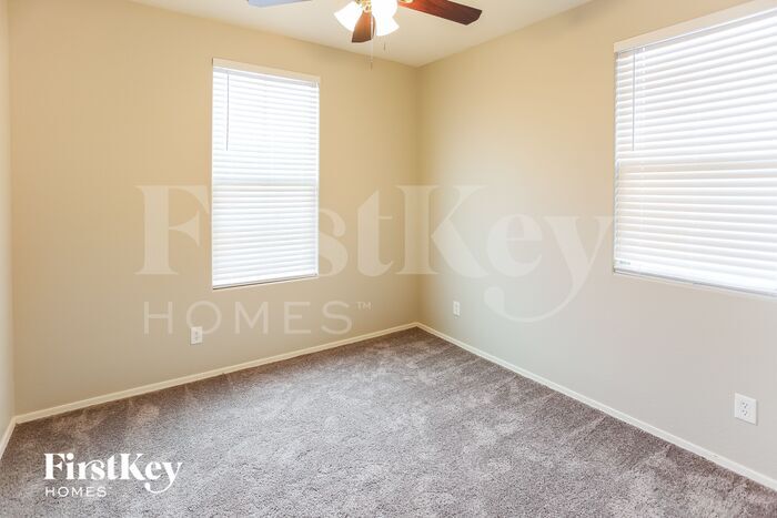 Building Photo - 4116 S 185th Ln