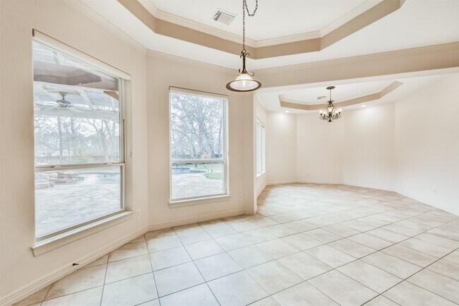 Building Photo - 2 Sagestone