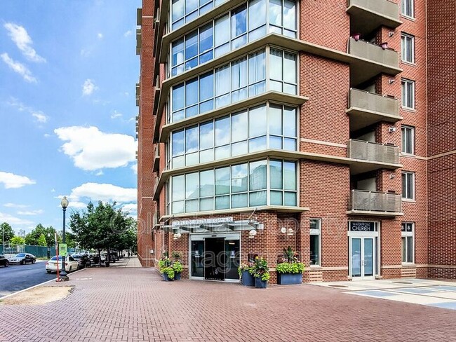 Building Photo - 1000 New Jersey Ave SE