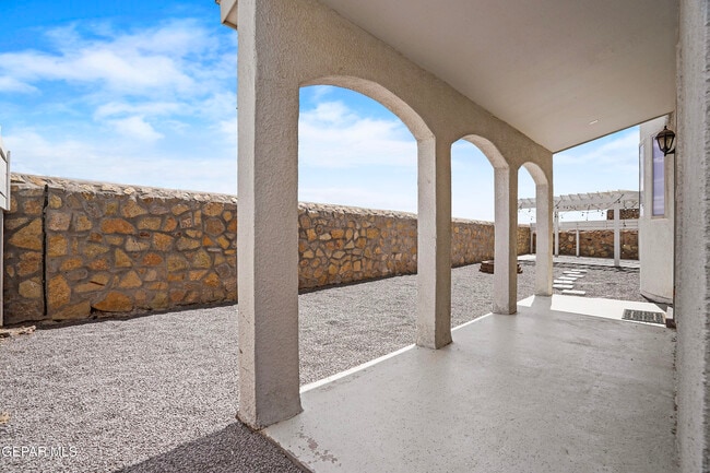 Building Photo - 408 Indigo Ct