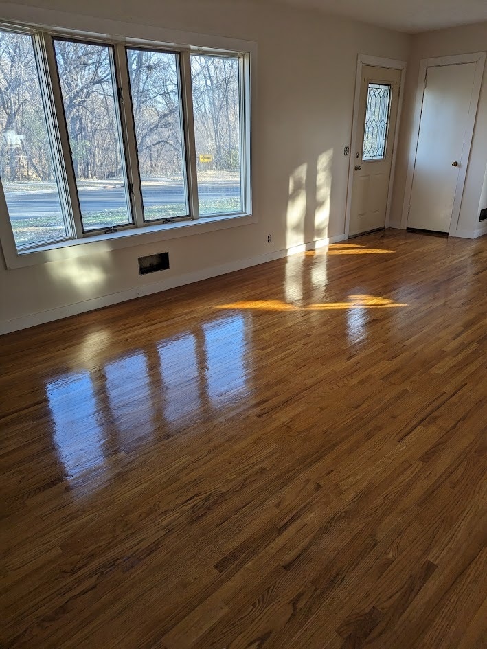 Living Room - 9936 11th Ave S