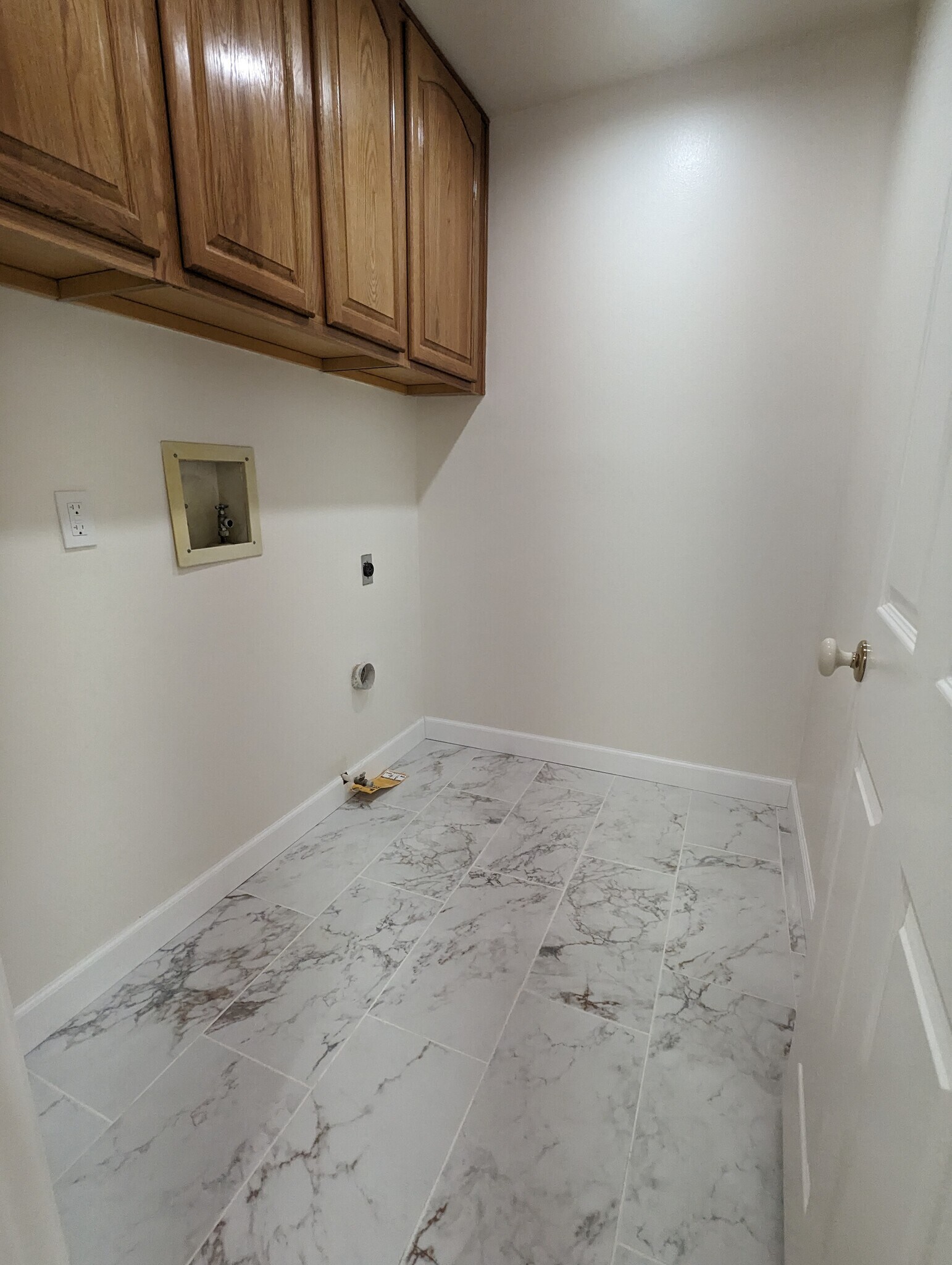 Building Photo - 42057 Parkmont Dr
