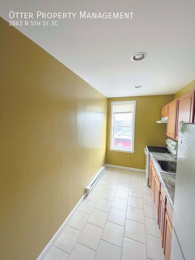 Building Photo - 2863 N 5th St