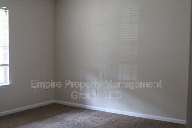 Building Photo - 341 Cane Brake Cir