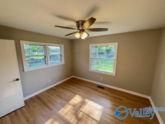 Building Photo - 4604 Rochell Dr NW