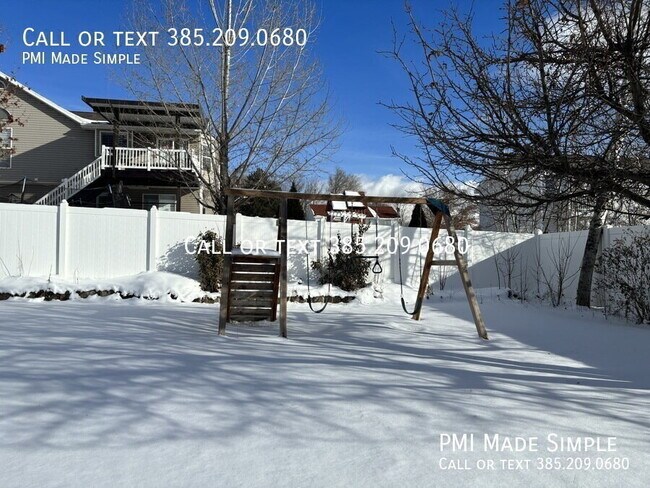 Building Photo - 2296 N 790 W St