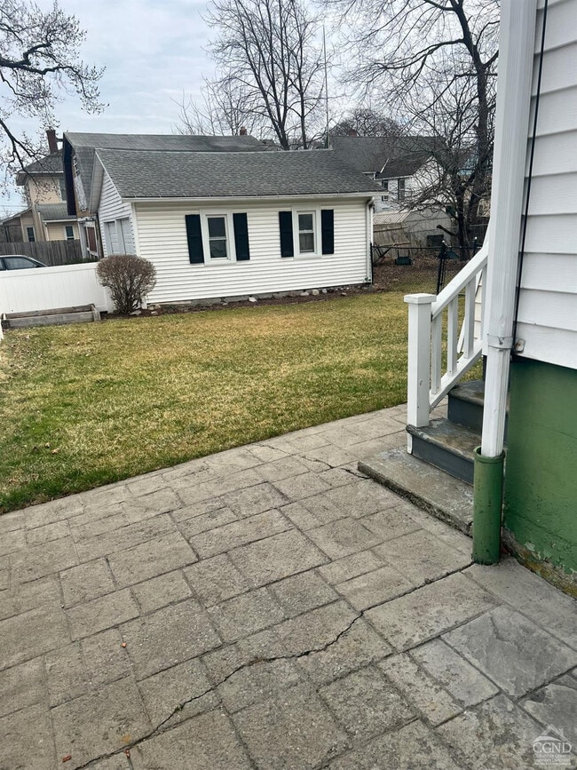 Building Photo - 60 Pulver Ave