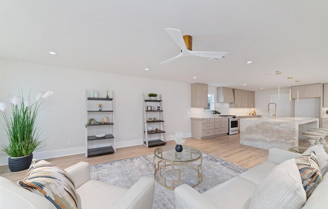 Building Photo - 1830 Locksford St