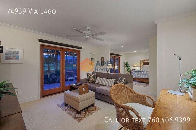 Building Photo - 74939 Vía Lago