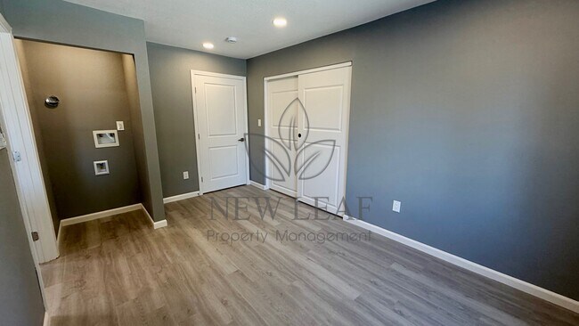 Building Photo - 17071 Holguin Ct