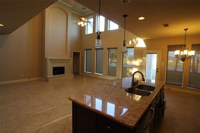 Building Photo - Biscayne Lake Drive, Pearland, TX 77584 - 4 BR 3.5 BA single-family home